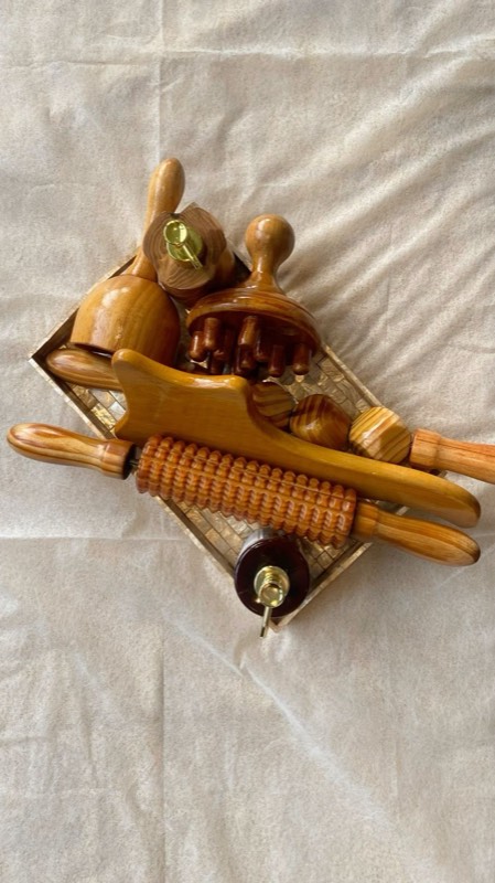 Outils de maderothérapie en bois